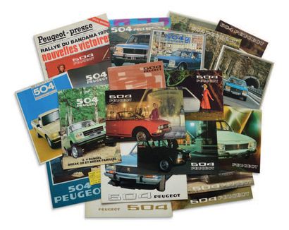 Peugeot 504 
Important lot of 30 catalogues and various documents

