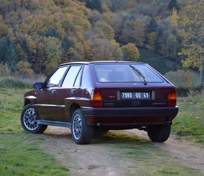 1988 LANCIA INTEGRALE DELTA HF Addenda : Voiture à redémarrer. Véhicule vendu sans...