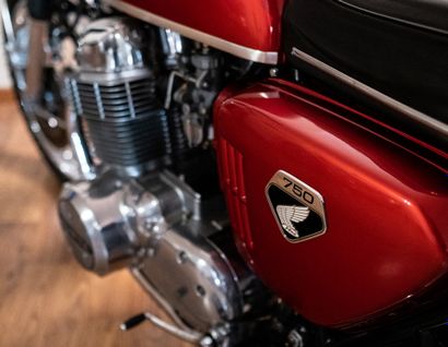 1970 Honda CB 750 KO 法国车辆登记
底盘编号1017277

神话般的历史性摩托车：第一辆生产中的4缸摩托车，第一辆生产中的盘式制动器，以及4根排气管!
压铸...