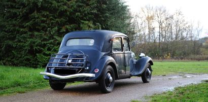 1935 Citroën Avant 7C Traction 法国收藏家的执照
底盘编号059243

从1935年到2017年，在同一个家庭中，多次出国旅行，...