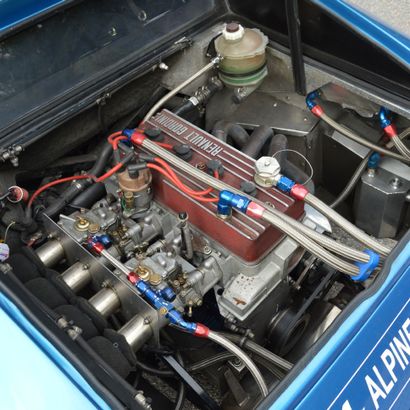 1976 ALPINE A 310 Gr 4 FIA Addendum : Véhicule actuellement équipé de bougies froides...