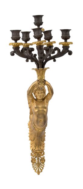 ATTRIBUÉ À CLAUDE GALLE (1759 - 1815) Importante paire d'appliques en bronze en bronze...