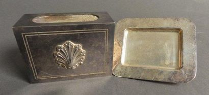 Christian DIOR Boîte à allumettes en métal argenté ornée d'une coquille L: 8,5 cm...