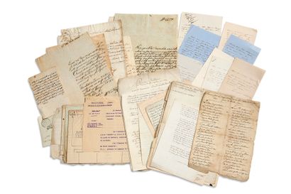 DIVERS 大约80封信件和文件。
庇佑六世的圣谕副本（1780年）。逃亡诗歌论》的手稿。7封葡萄牙人写给查尔斯-斯图尔特的信（1813年）。
Henri Cialdini...