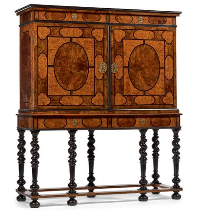 null CABINET DAUPHINOIS opening with two large leaves, two false drawers in the upper...