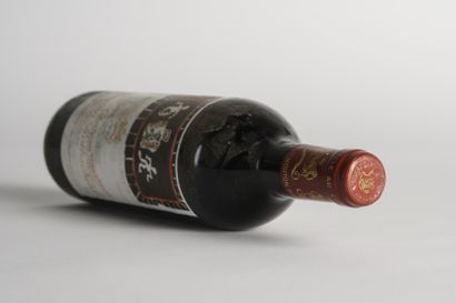 null 1 B CHÂTEAU MOUTON ROTHSCHILD (e.t.h.; 损坏的背标) - 1994 - GCC1 Pauillac