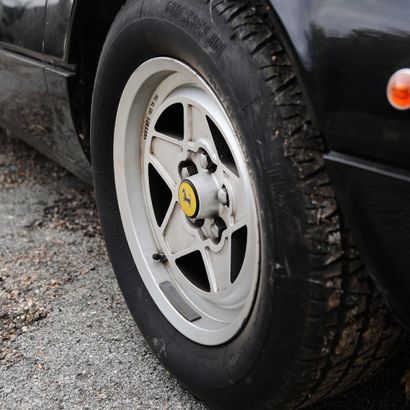 1982 FERRARI 308 GTSI Les Italiennes endormies Carte grise française
Châssis n° ZFFHA02B000039917

Intéressante...