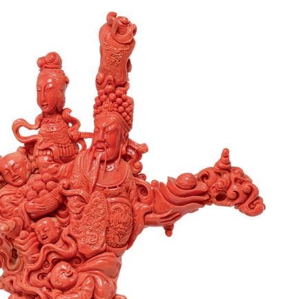CHINE DÉBUT DU XXe SIÈCLE ~ 中国 20世纪初
大型珊瑚雕件
