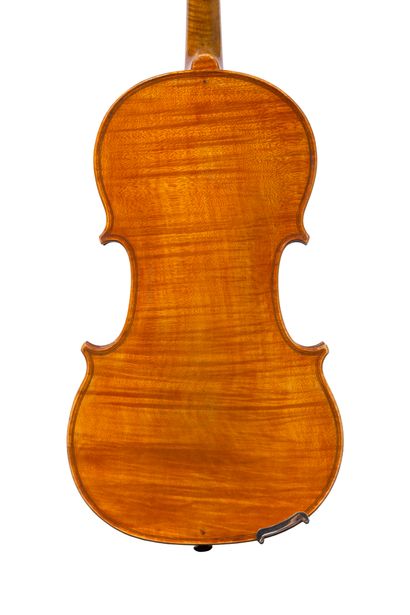 null Intéressant violon de Joseph Philippe Mougel
Fait à Mirecourt vers 1820
Portant...