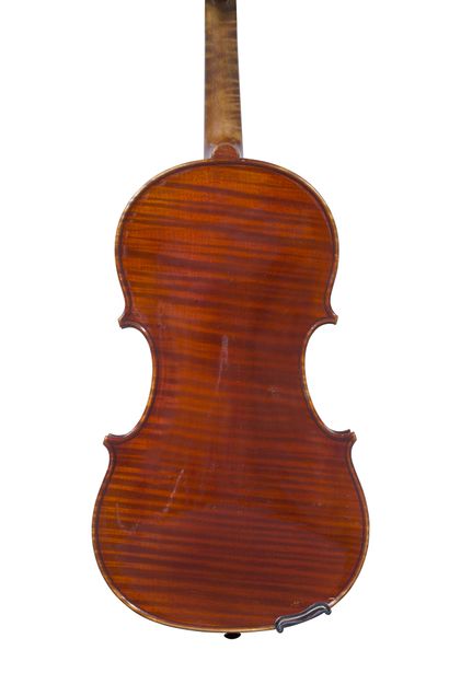 null Violon de Charles Claudot
Fait à Mirecourt vers 1920-30 chez Amédée Dieudonné
Excellent...