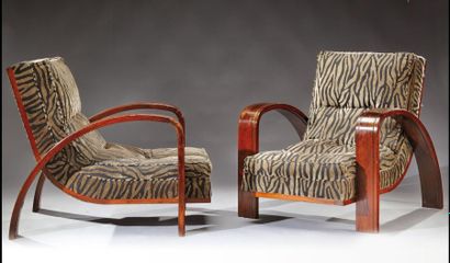 LUCIE RENAUDOT (décédée en 1939) Paire de fauteuils de repos modernistes en acajou...