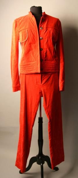 CHRISTIAN LACROIX Ensemble Pantalon et veste en velours rouge T. 40