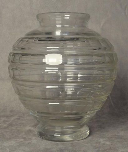 null Vase DAUM en verre à motifs cylindriques vers 1930