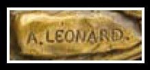 ALEXANDRE LEONARD (1821-1877) «Méhariste» Epreuve en bronze à patine dorée et ivoire...