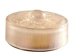 RENE LALIQUE (1860-1945) Boîte ronde modèle «Chantilly» dite aussi «Biches» en verre...