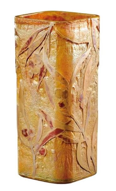AMEDEE DE CARANZA (XIX-XXème) Important vase à corps quadrangulaire en verre à oxydations...