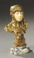EMMANUEL VILLANIS (1858-1914) «Dalila» Epreuve en bronze à patine dorée et ivoire,...