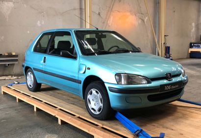 2001 - PEUGEOT 106 ELECTRIC German registration title

One of the first mass-produced...