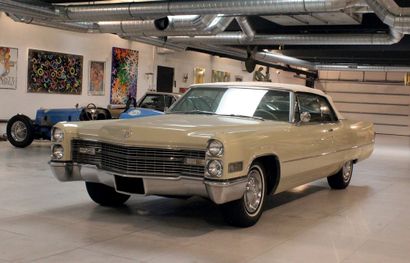 1966 - Cadillac DeVille Cabriolet Carte grise française
Vendue sans contrôle technique
Châssis...