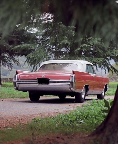 1964 - Cadillac Eldorado Convertible Spanish registration title
No MOT 
Very elegant...