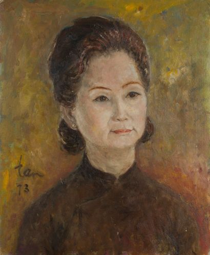 NGÔ THẾ TÂN (1910 - ) Portrait de Madame Nguyễn Nguyệt Nga, 1973
Huile sur carton,...