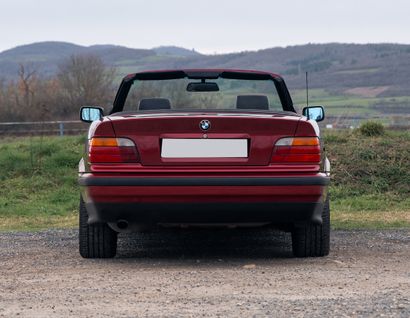 1994 BMW 320i CABRIOLET (E36) ERRATUM : CT en contrevisite, disponible sur demande
Carte...