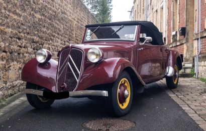 1938 CITROËN TRACTION 11 BL CABRIOLET Carte grise française
Châssis n° 408348

Icone...