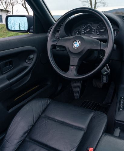 1994 BMW 320i CABRIOLET (E36) ERRATUM : CT en contrevisite, disponible sur demande
Carte...