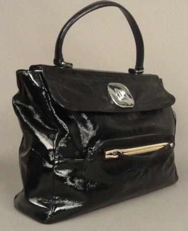 LONGCHAMP Collection "Kate Moss" Sac à main en cuir noir vernis Fermoir en métal...
