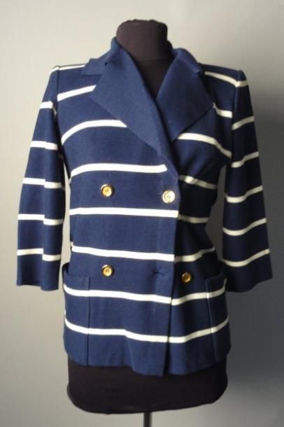 Yves Saint LAURENT Cardigan rayé bleu et blanc, bouton dorés Taille 38