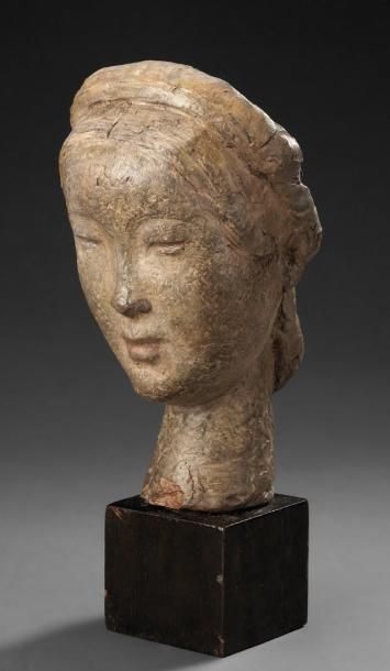 VU CAO DAM (1908-2000) Tête de jeune femme, 1941 
Sculpture en terre cuite, signée...