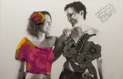 IDEO, Aline et Naziha (photographe: François Clamadieu) La vie colorée Vivons chaque...
