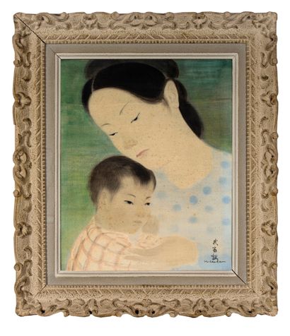 VŨ CAO ĐÀM (1908-2000) Mère et enfant
Encre et couleurs sur soie, signée en bas à... Gazette Drouot