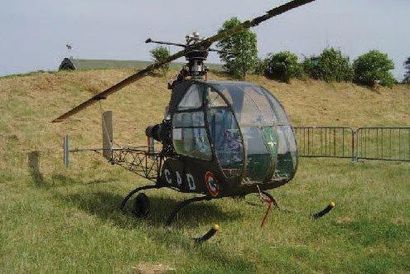 null 1959 - Hélicoptère SO 1221 DJINN Hélicoptère biplace au fuselage métallique...