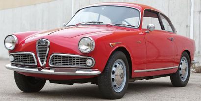 null 1960 - Alfa Roméo a Sprint 1750 Présentée en 1955, la première génération de...