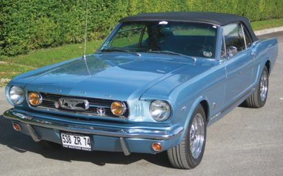 null 1966 - Ford Mustang Convertible GT C'est le 17 avril 1964 que Ford, alors second...