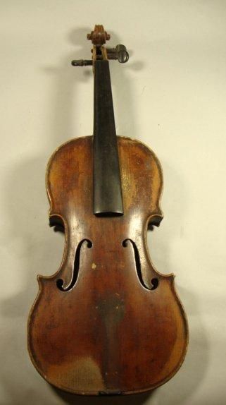 null Violon français début XIXème 359 mm Nombreuses restaurations et retouche vernis...