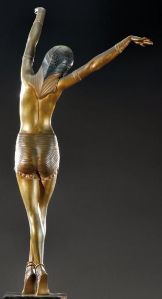 Demeter CHIPARUS (1886-1947) «Danseuse égyptienne» Importante sculpture en bronze...