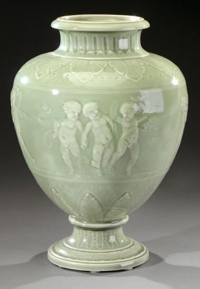 THEODORE DECK (1823-1891) et JULES-ANTOINE LEGRAIN (XIXè) Rare et important vase...
