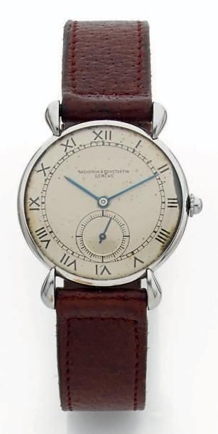 VACHERON CONSTANTIN Modèle junior en acier Vers 1940. Cadran argenté, chiffres Romain,...