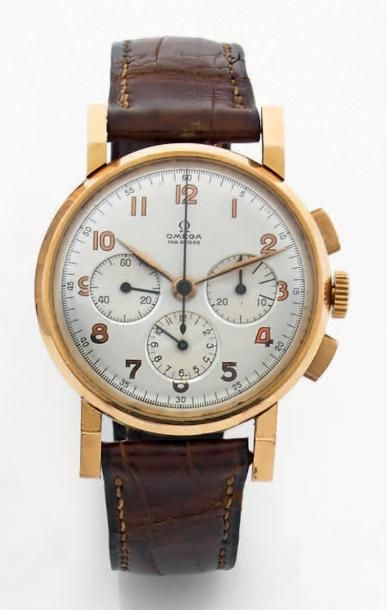 OMEGA VERS 1950 Rare chronographe en or 18K Trois compteurs. Calibre 321 (roue à...