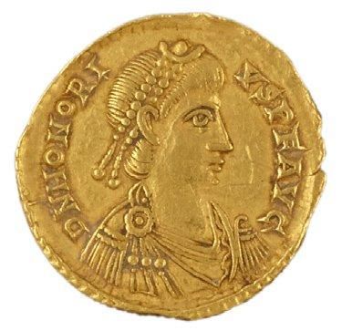 null ROME Honorius (402-408). Solidus de Ravenne à l'Empereur tenant la barum et...