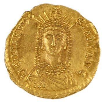 null ROME LICINIA EUDOXIA ( 422 - 462 ? ). Solidus de Ravenne (vers 439) Buste drapé...