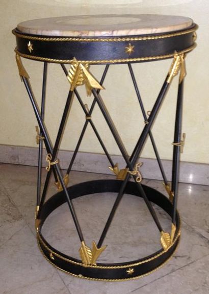 Joël ORGIAZZI Console tambourin style Empire Ceinture en fer plat et flèches en fer...