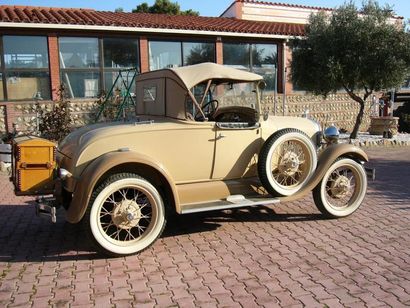 1929 - Ford A Cabriolet Lançant l'idée de la voiture de grande série, Ford incarne...