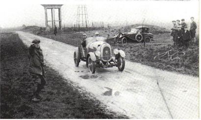 1923 - B.N.C. Carrossé Torpedo Sport Les cyclecars sont nés d'une contrainte légale...