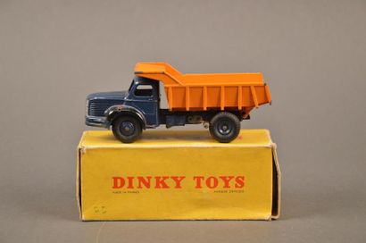 DINKY TOYS Camion benne carrières Berliet Ref. 34A Petits éclats. Boîte (usures)