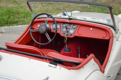 1959 - Triumph TR3 A C'est avec la Triumph TR3 que le succès naissant de la TR2 va...