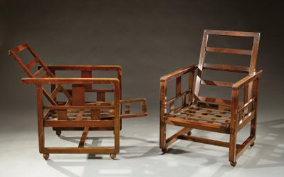 FRANCIS JOURDAIN, attribué à Paire de fauteuils modernistes en lattes ajourées de...