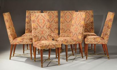Jean Royère (1902-1981) Suite de huit chaises en palissandre teinté à dossier droit...